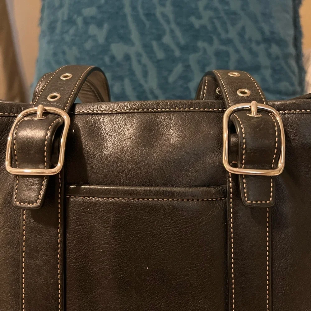 Vintage Coach Black Leather Bucket Handbag Purse No. M3S-7588 - Picture 5 of 12